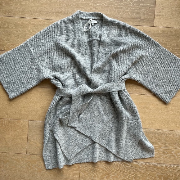 Aritzia Babaton Italian Mohair/wool blend Cardigan - Picture 3 of 11